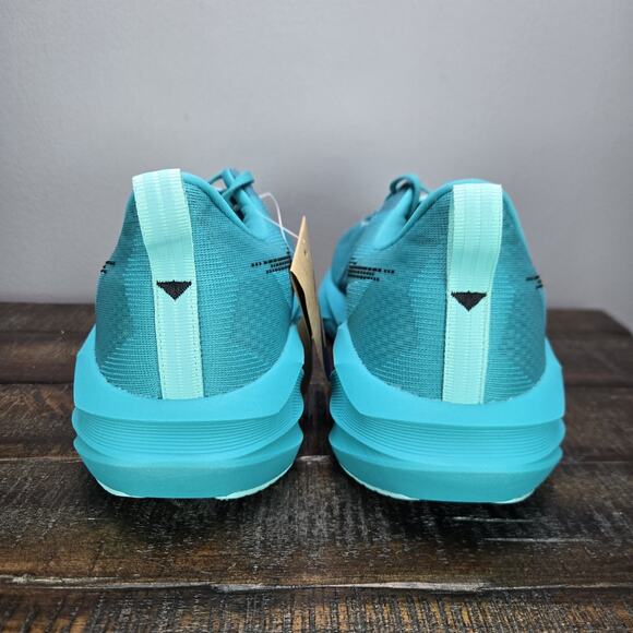 NEW ASICS Novablast 5 Mens Size 13 Running Shoes Wave Teal 1011b974 - Picture 4 of 13